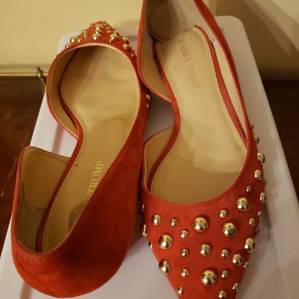 Ivanks Trump flats
